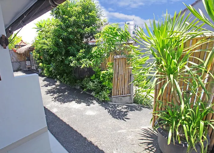 Affittacamere Nudel Beachside Canggu
